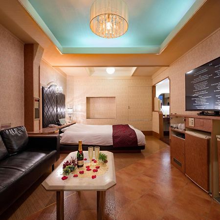Tsurugashima Hotel Mobilia (Adults Only) מראה חיצוני תמונה