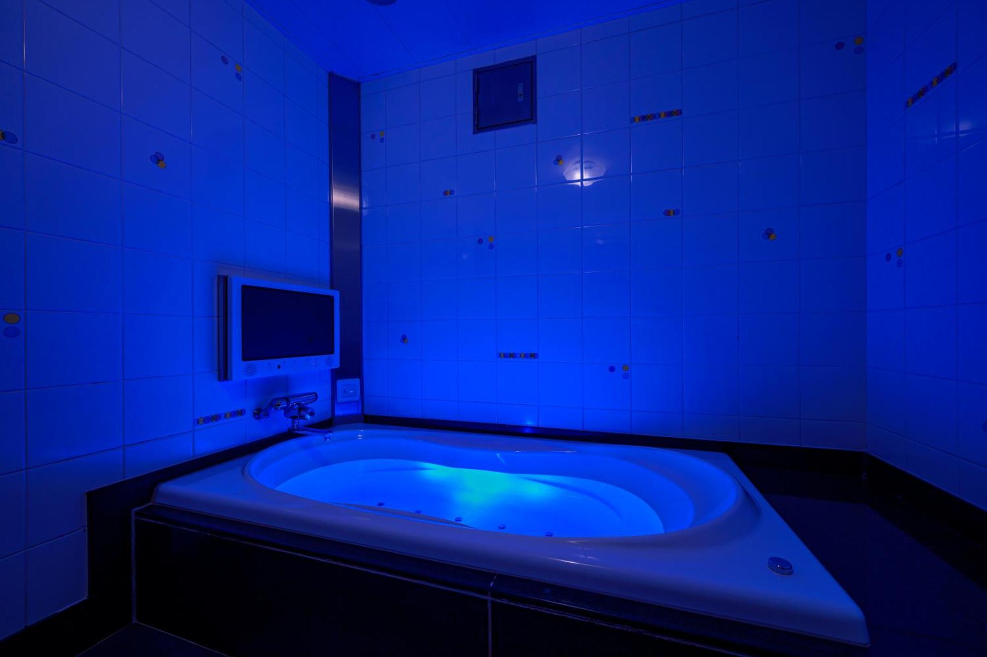 Tsurugashima Hotel Mobilia (Adults Only) מראה חיצוני תמונה