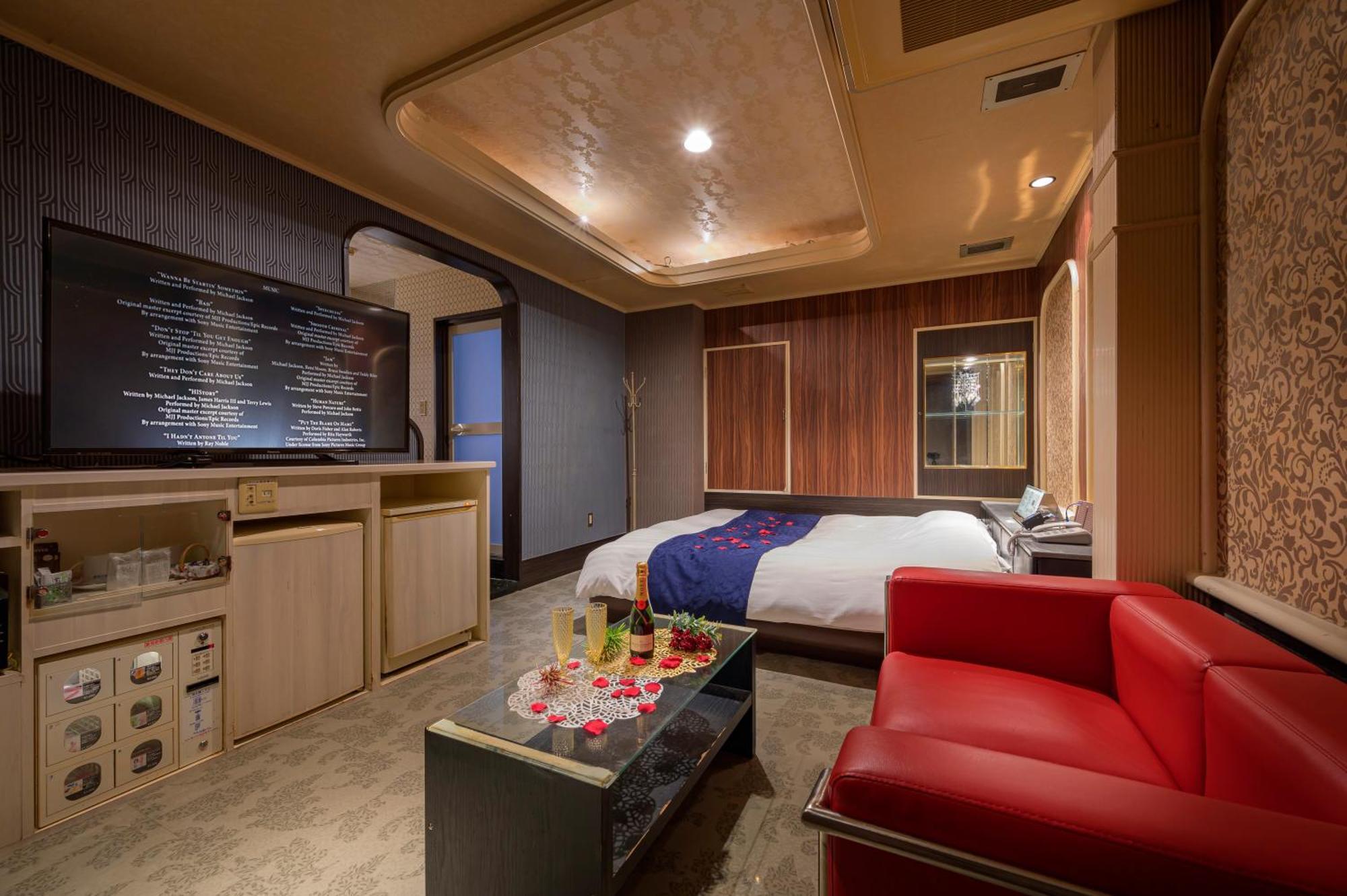Tsurugashima Hotel Mobilia (Adults Only) מראה חיצוני תמונה