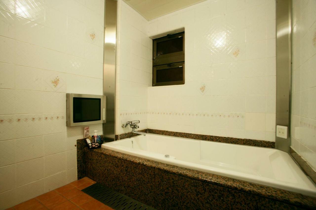 Tsurugashima Hotel Mobilia (Adults Only) מראה חיצוני תמונה