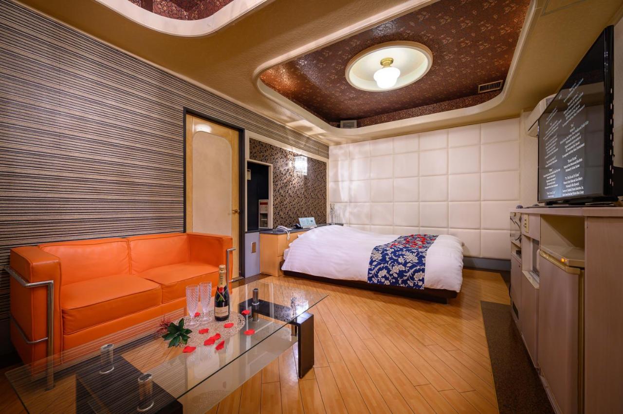 Tsurugashima Hotel Mobilia (Adults Only) מראה חיצוני תמונה