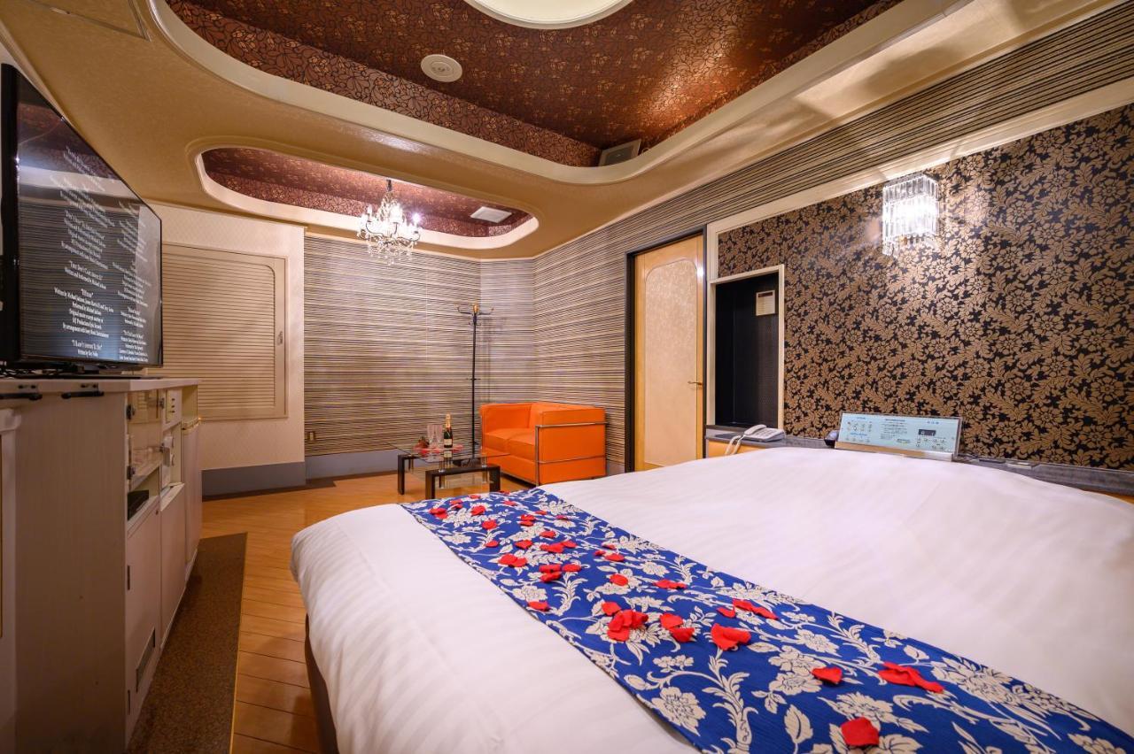 Tsurugashima Hotel Mobilia (Adults Only) מראה חיצוני תמונה